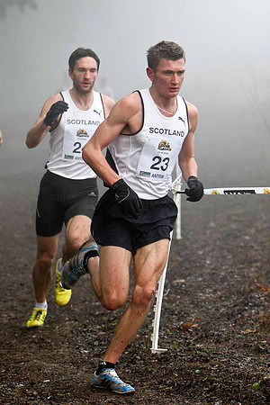 Derek Hawkins (23) Kilbarchan AAC SCO, 9th in 27.21 - CU2D2817-e