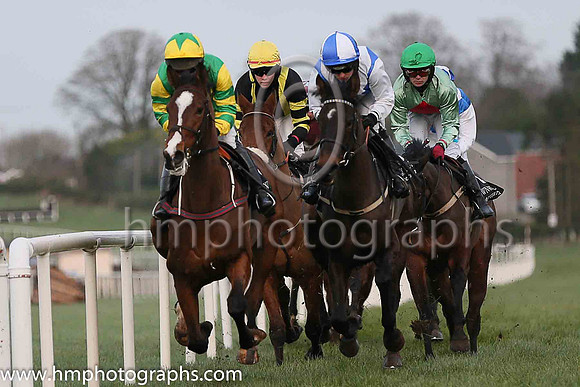 07 Mullagh Magic ( 6 , emerald green, red diamond ) and S. Crawford - Trainer : S.R.B. Crawford - Owner : Mrs F Cumiskey
