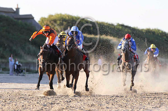 01 Bangalore Diamond & C T Keane - winner (2, brown and orange chevrons) - FT8E1012-19