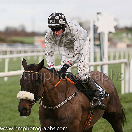 03 Mount Gunnery (GB) ( 3 , grey ) and D.J. Mullins - Trainer : P.A.Fahy - Owner : Clipper Logistics Group Ltd