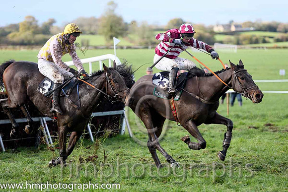 01st BIG MEADOW and J J Codd ( 23 , WHITE  MAROON HOOPS; white,maroon chevrons sleeves; maroon cap,white diamonds ) Trainer: Peter Fahey,, Owner : Patrick F. Ryan