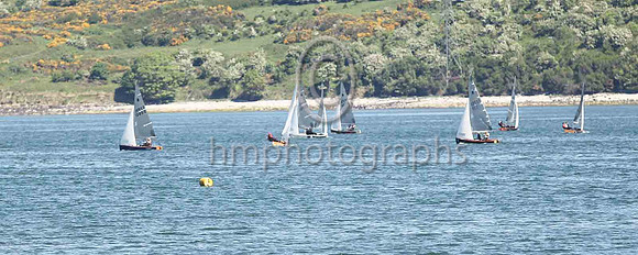Heading for the next mark