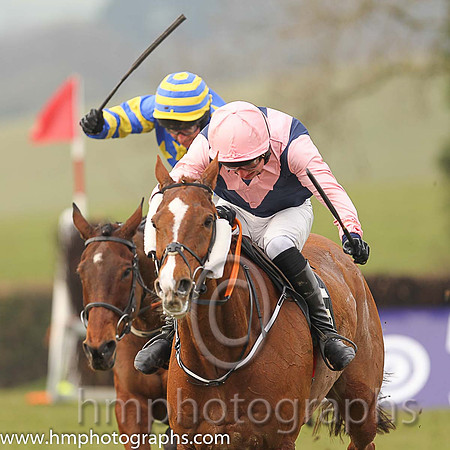 01st CURRENT EXCHANGE and T Donworth ( 5 , DARK BLUE,pink chevron; pink sleeves; pink cap ) Trainer: Gordon Elliott,, Owner : Partnership Kaniz Bloodstock Investments