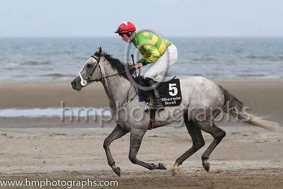 1 Togoville and Mr D G Lavery - - 1st (5 ,light green and yellow hoops ) Trainer - Patrick Martin