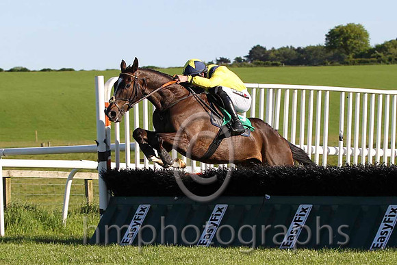 01 Usuel Smurfer & D E Mullins - winner (9,yellow, dark blue sash ) - FT8E6082-53