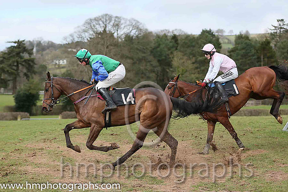 03rd HIDDEN PASSAGE and R P Quinlan ( 1 , PINK; white sleeves; white cap ) Trainer: Sam Curling,, Owner : Zoe Doyle