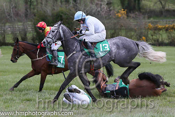 SECRET MAHLER and B O'Neill ( 12 , EMERALD GREEN,orange spots; white,orange spots sleeves; emerald green cap ) Trainer: Sean Thomas Doyle,, Owner : Syndicate Monbeg