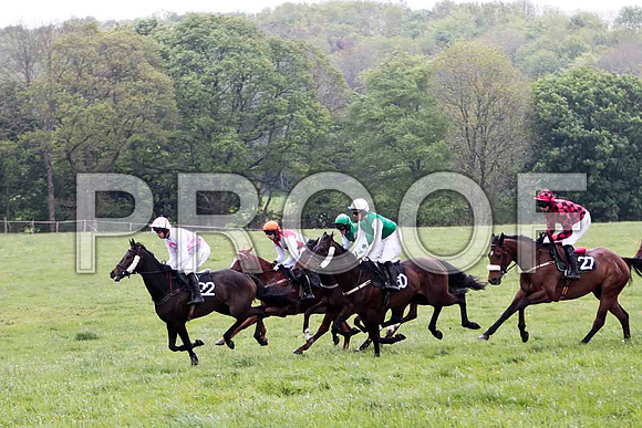 On the Arthur , 5th, Jockey Derek O'Connor in the lead - CU2D4814-e