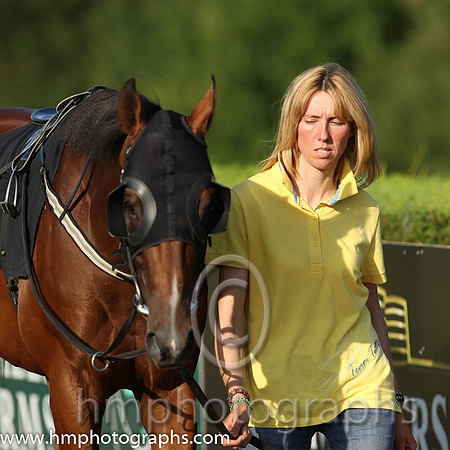 01 Fix It & Caroline Murtagh - winners (5, dark blue, mauve stars ) - CU2D8555