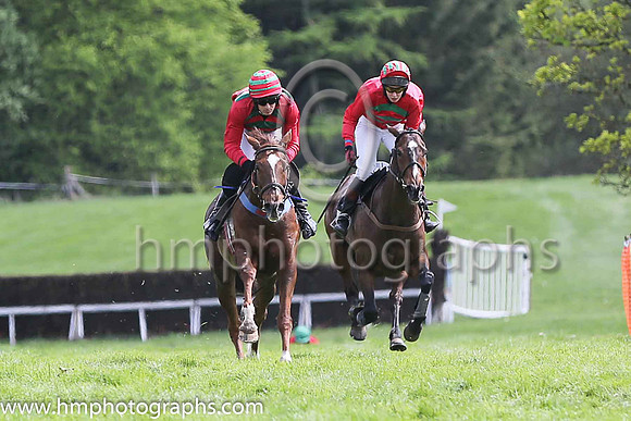 02nd FOLDUF and Ms S Larki ( 1 , RED,emerald green chevrons; red sleeves; red  emerald green striped cap ) Trainer: Martina Dempsey,, Owner : Racing Club CAFRE (Enniskillen)