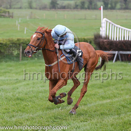 01st RAVENHILL ROAD and B G Crawford ( 5 , LIGHT BLUE,brown hoop; light blue sleeves; light blue cap ) Trainer: S.R.B. Crawford,, Owner : Alan Buchanan