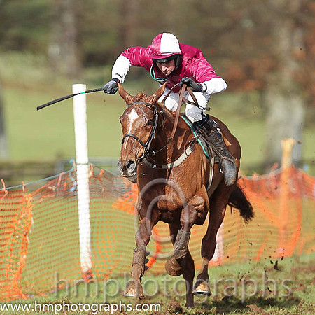 01st RIGHT SO JOE and J J Codd ( 13 , RED,white braces; red sleeves; red  white qtd cap ) Trainer: Ross O'Sullivan,, Owner : Peter Lawlor