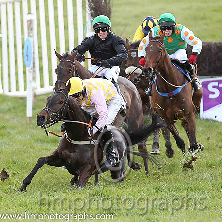 STORM HOME and M J O'Hare ( 11 , PINK  YELLOW CHECK; pink sleeves; yellow cap ) Trainer: Warren Ewing,, Owner : Warren Ewing