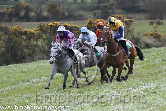 01st CORSKEAGH EXPRESS and N McParlan ( 5 , PURPLE,pink diamond; pink,purple diamonds sleeves; white cap,purple star ) Trainer: Mark Michael McNiff,, Owner : Racing Club Queen Maeve