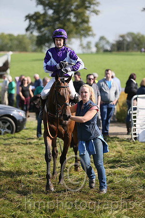 1st Benarty Hill ( 1 , purple, white diabolo )  M J O'Hare ( Trainer: Liam Lennon )