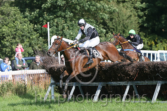 1st Ballycash ( 8 , black  white qtrd )  Derek O'Connor ( Trainer: Colin S McKeever )