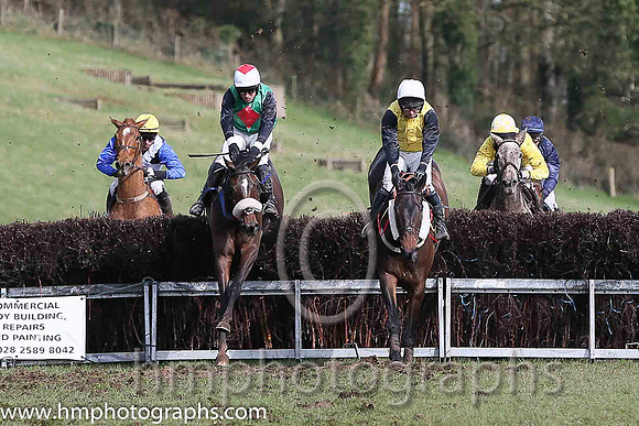 04th CASTLE GOER and N McParlan ( 1 , YELLOW; black, plain sleeves; white cap ) Trainer: Ben Arthey,, Owner : Houston N.  A.