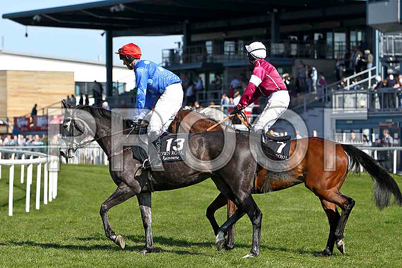 Special Raffle - 10th, Jockey Mr R O'Sullican & Trabajo - Winner, Jockey Miss n Carberry - FT8E2238-e