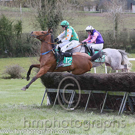 SECRET MAHLER and B O'Neill ( 12 , EMERALD GREEN,orange spots; white,orange spots sleeves; emerald green cap ) Trainer: Sean Thomas Doyle,, Owner : Syndicate Monbeg