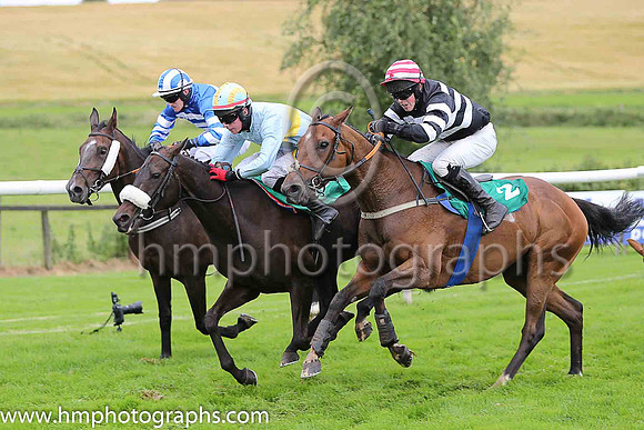 02nd Scenic Star and J B Kane ( 2 , black and white hoops ) Trainer - G P Cromwell