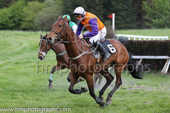04th DELKANTRA and J J Codd ( 6 , ORANGE; purple sleeves; mauve cap ) Trainer: J.T.R. Dreaper,, Owner : Martin Hoste