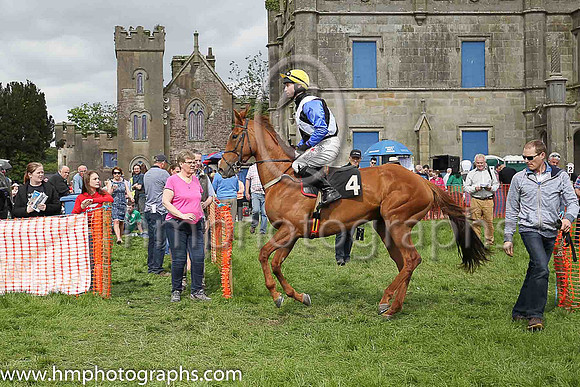 01st KINNACALLY and J C Barry ( 4 ,Antrim (H) - BLACK,white cross belts; blue sleeves; yellow cap ) Trainer: Paul McAleese,, Owner : William Logan