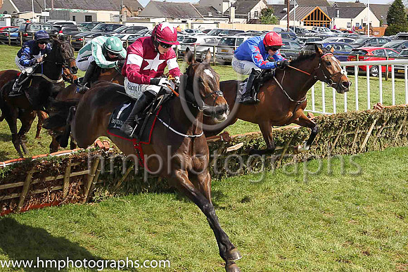 03rd Cogryhill ( 1 , maroon, white star ) and B J Cooper - Trainer : G Elliott - Owner : Gigginstown House Stud
