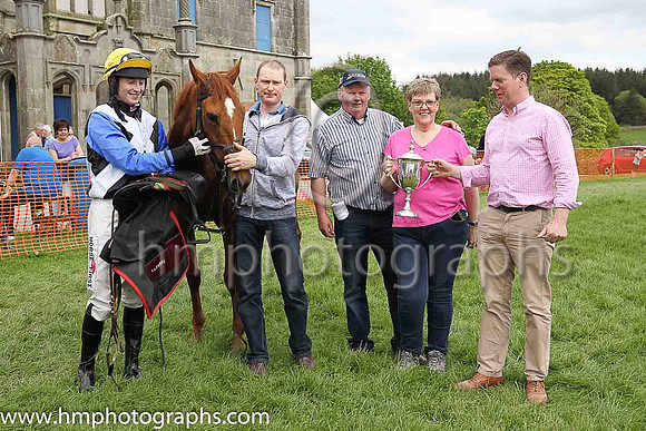 01st KINNACALLY and J C Barry ( 4 ,Antrim (H) - BLACK,white cross belts; blue sleeves; yellow cap ) Trainer: Paul McAleese,, Owner : William Logan