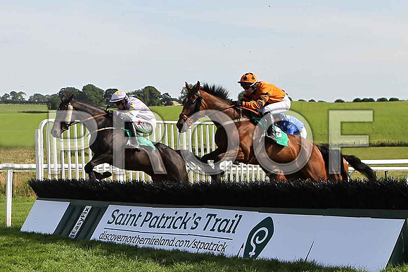 Ameno 7th, Jockey S W Jackson , Unico 4th, Jockey A P Thornton & Gettysburg 11th , Jockey E J O'Connell - FT8E3099-e