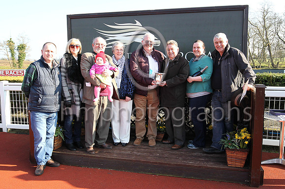 01st Colms Dream ( 7 , white,green stars ) and Donagh Meyler (5) - Trainer : Karl Thornton - Owner : Colm's Dream Syndicate