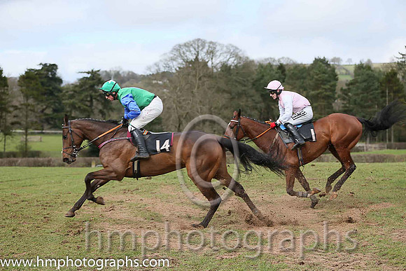 02nd GERMAINE and J J Codd ( 14 , EMERALD GREEN,royal blue diamond; royal blue sleeves; emerald green cap ) Trainer: W.F. Codd,, Owner : Partnership Doyle Racing