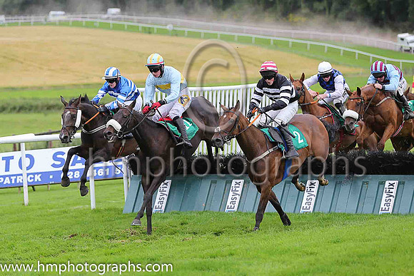 02nd Scenic Star and J B Kane ( 2 , black and white hoops ) Trainer - G P Cromwell