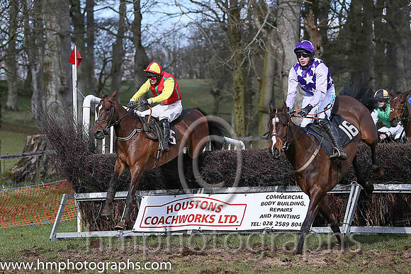 03rd JIMMY SHOE and G S Quinn ( 15 , RED,emerald green seams; yellow sleeves; red  yellow qtd cap ) Trainer: Ben Arthey,, Owner : Gabriel Mulholland