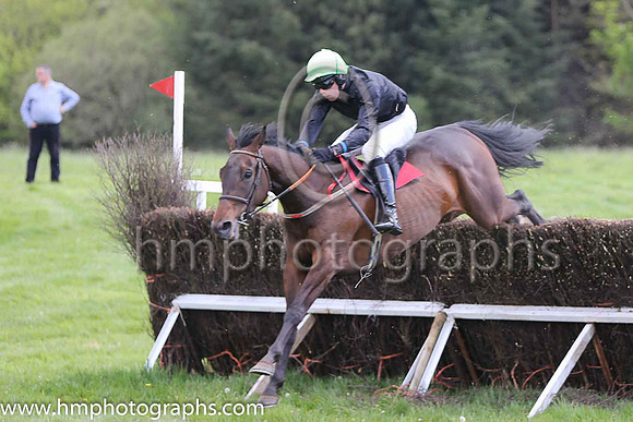 02nd BACK TO THE THATCH and J P O'Rourke ( 4 , BLACK; black sleeves; green cap ) Trainer: Colin Bowe,, Owner : Partnership Milestone Racing