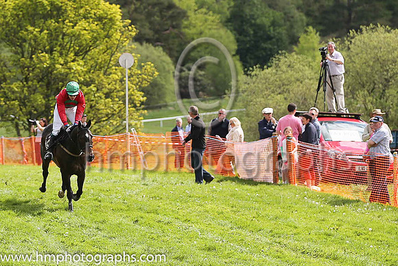 03rd NOTNOWLOVE and M F Rice ( 2 , RED,emerald green chevrons; red sleeves; red  emerald green striped cap ) Trainer: Martina Dempsey,, Owner : Racing Club CAFRE (Enniskillen)