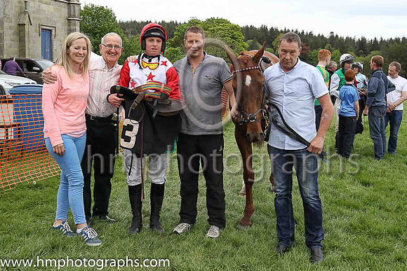 01st THE TRIGGER and J J Codd ( 13 , WHITE,red stars; red, plain sleeves; red cap,white star ) Trainer: Caroline McCaldin,, Owner : James Killen