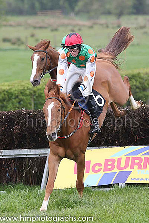 01st CALINO D'AIRY (FR) and J P O'Rourke ( 6 , EMERALD GREEN,orange spots; white,orange spots sleeves; emerald green cap ) Trainer: Donnchadh Doyle,, Owner : Syndicate Monbeg