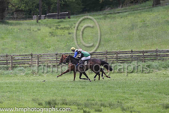 01st KINNACALLY and J C Barry ( 4 ,Antrim (H) - BLACK,white cross belts; blue sleeves; yellow cap ) Trainer: Paul McAleese,, Owner : William Logan