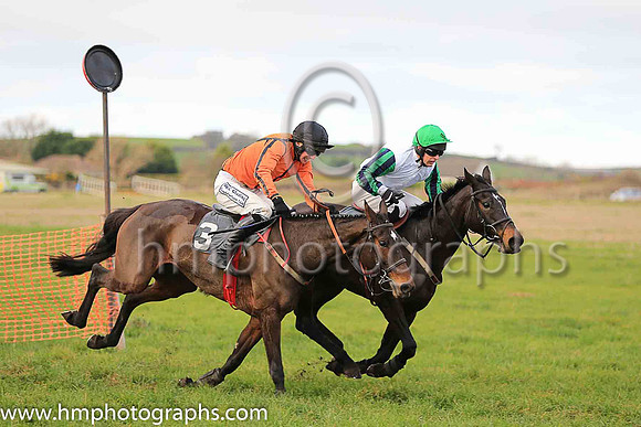 01st NICKEL and M J O'Hare ( 5 , WHITE; dark blue  emerald green striped sleeves; emerald green cap ) Trainer: J.G. Cosgrave,, Owner : Neville Reid