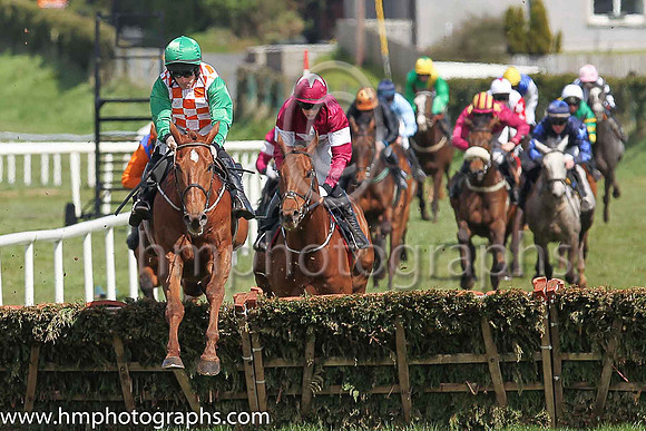 01st Derulo ( 1 , white , orange check ) and S W Flanagan - Trainer : Miss E Doyle - Owner : John M Dwyer