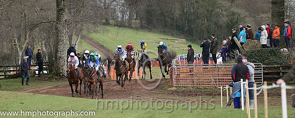 Point to Point Racing at Loughanmore on Easter Tuesday
