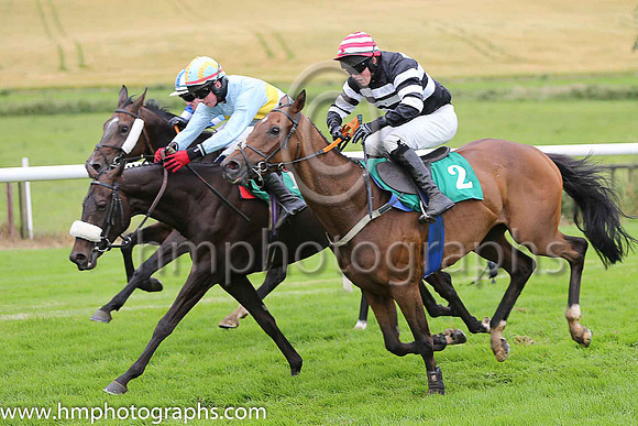 02nd Scenic Star and J B Kane ( 2 , black and white hoops ) Trainer - G P Cromwell
