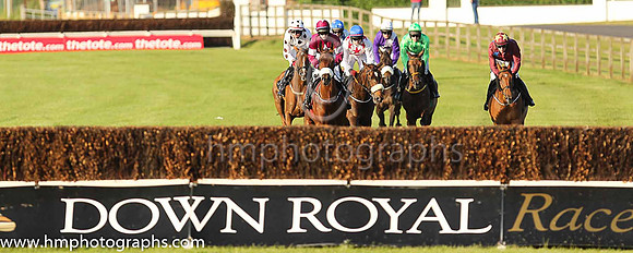 01st Beau Et Sublime 2, maroon, white star) and Jack Kennedy, trainer Gordon Elliott, Owner - Gigginstown House Stud