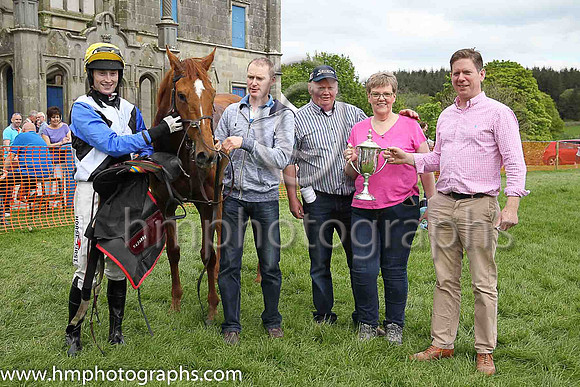 01st KINNACALLY and J C Barry ( 4 ,Antrim (H) - BLACK,white cross belts; blue sleeves; yellow cap ) Trainer: Paul McAleese,, Owner : William Logan