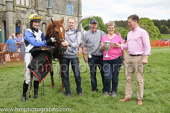 01st KINNACALLY and J C Barry ( 4 ,Antrim (H) - BLACK,white cross belts; blue sleeves; yellow cap ) Trainer: Paul McAleese,, Owner : William Logan