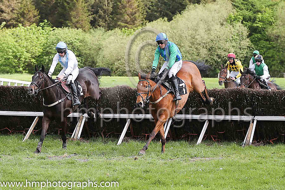 01st CHAMPIONE and M J O'Hare ( 2 , WHITE,light blue chevron; white sleeves; light blue cap ) Trainer: J.G. Cosgrave,, Owner : J.G. Cosgrave