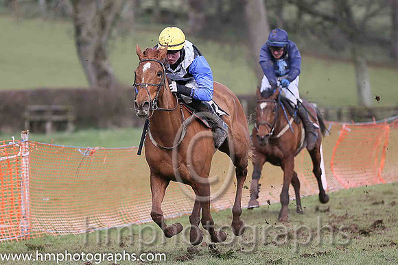 01st KINNACALLY and J C Barry ( 3 ,Antrim (H)?- BLACK,white cross belts; blue sleeves; yellow cap ) Trainer: Paul McAleese,, Owner : William Logan