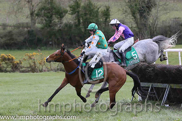 SECRET MAHLER and B O'Neill ( 12 , EMERALD GREEN,orange spots; white,orange spots sleeves; emerald green cap ) Trainer: Sean Thomas Doyle,, Owner : Syndicate Monbeg
