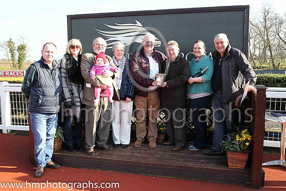 01st Colms Dream ( 7 , white,green stars ) and Donagh Meyler (5) - Trainer : Karl Thornton - Owner : Colm's Dream Syndicate