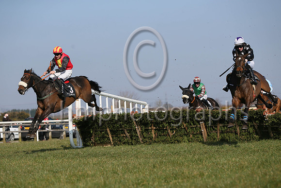 01st Mount Beckham ( 12 , black, white stars ) and S.W. Flanagan - Trainer : Miss Clare Louise Cannon - Owner : G.N. Cannon